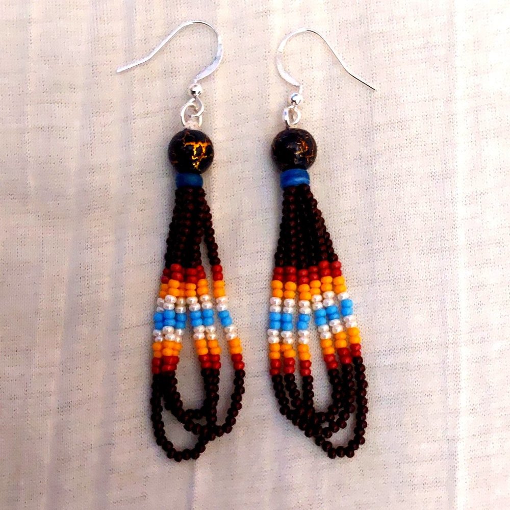 NWT, HANDCRAFTED TRIPLE LAYER SEED BEAD EARRINGS.